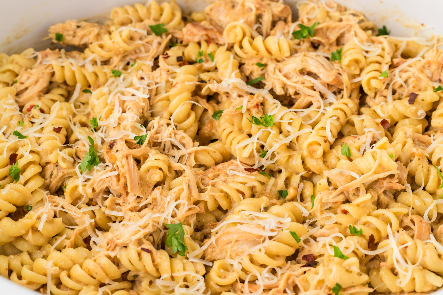 Crock Pot Garlic Parmesan Chicken Pasta