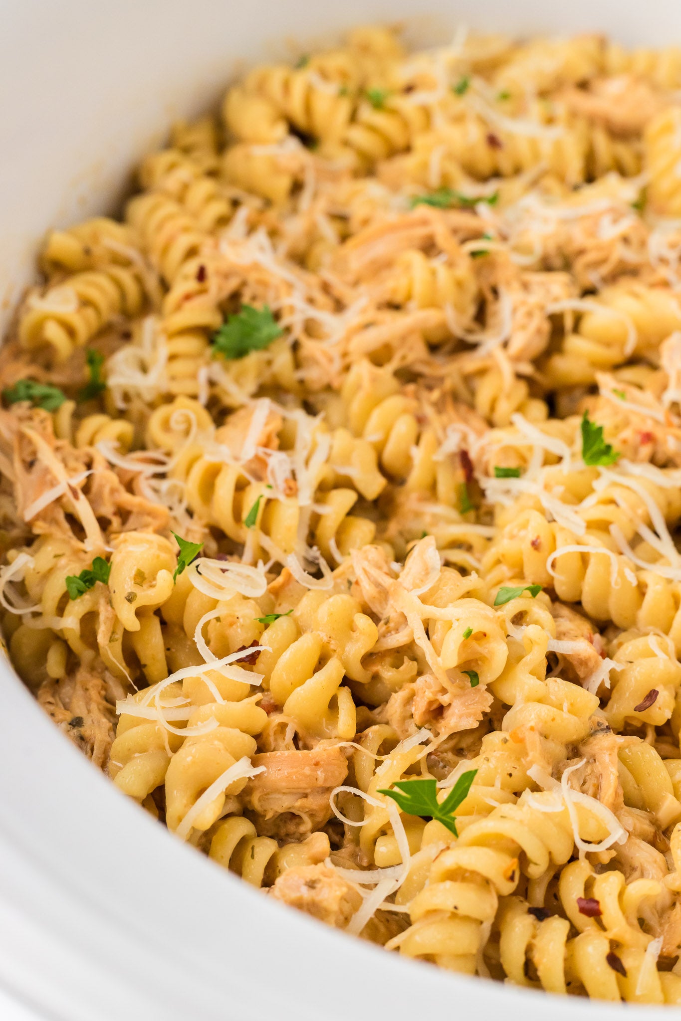 Crock Pot Garlic Parmesan Chicken Pasta
