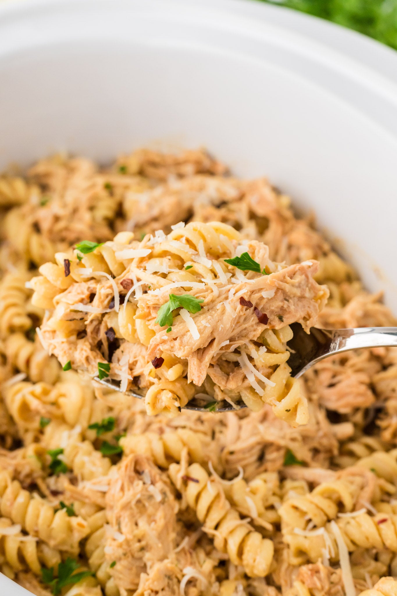 Crock Pot Garlic Parmesan Chicken Pasta