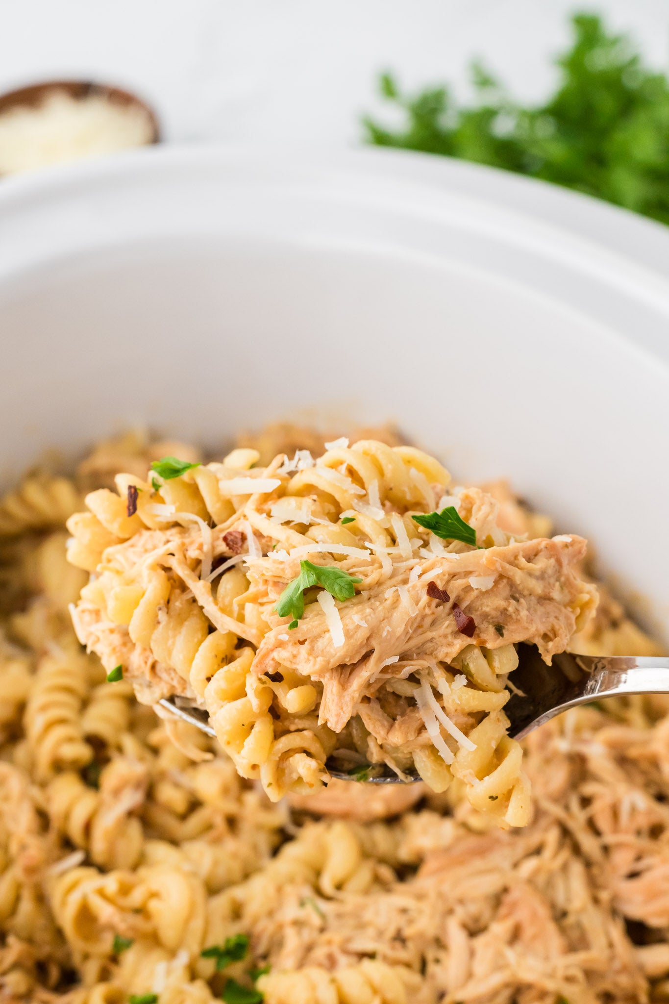 Crock Pot Garlic Parmesan Chicken Pasta